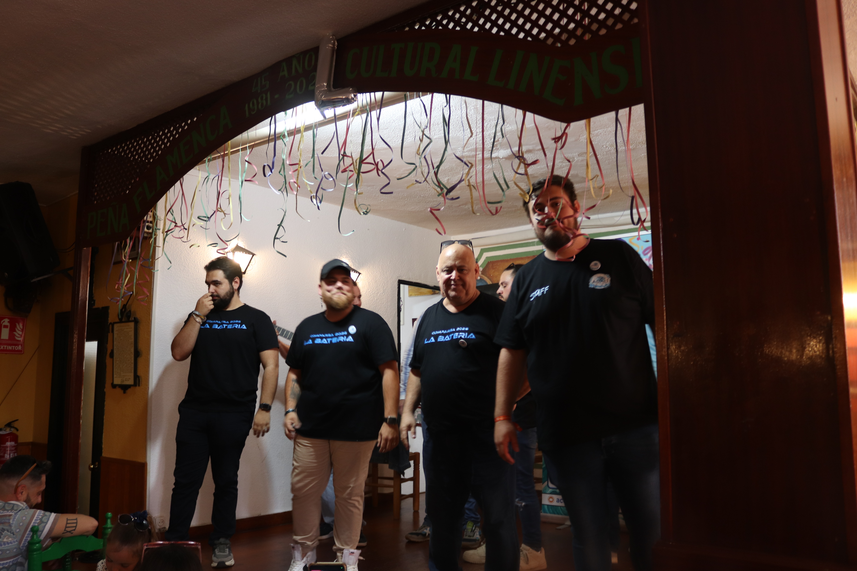 La Batería entrando a actuar